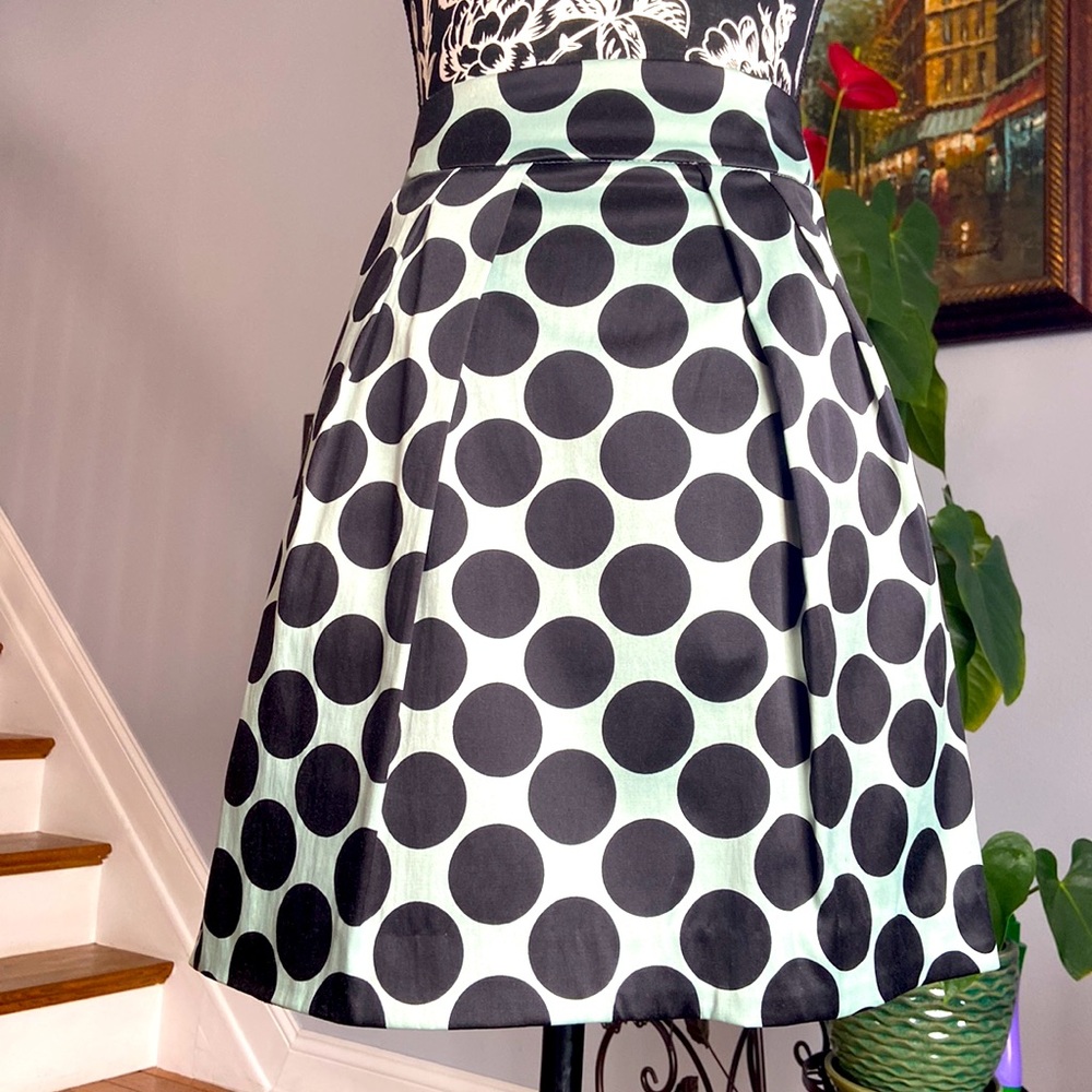 Unique design skirt